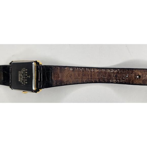 Vintage SEIKO Tank 18mm WristWATCH Timepiece 4N00 - 5101 Y2k Gold Tone Black - Picture 7 of 9